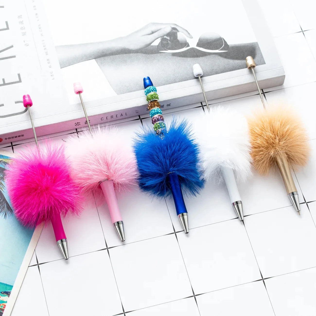 10Pcs Plush Bead Pen Creative DIY Plush Beaded Ballpoint Pens Beadable Pen Cute Style Plush Cute Stationery Office Accessories