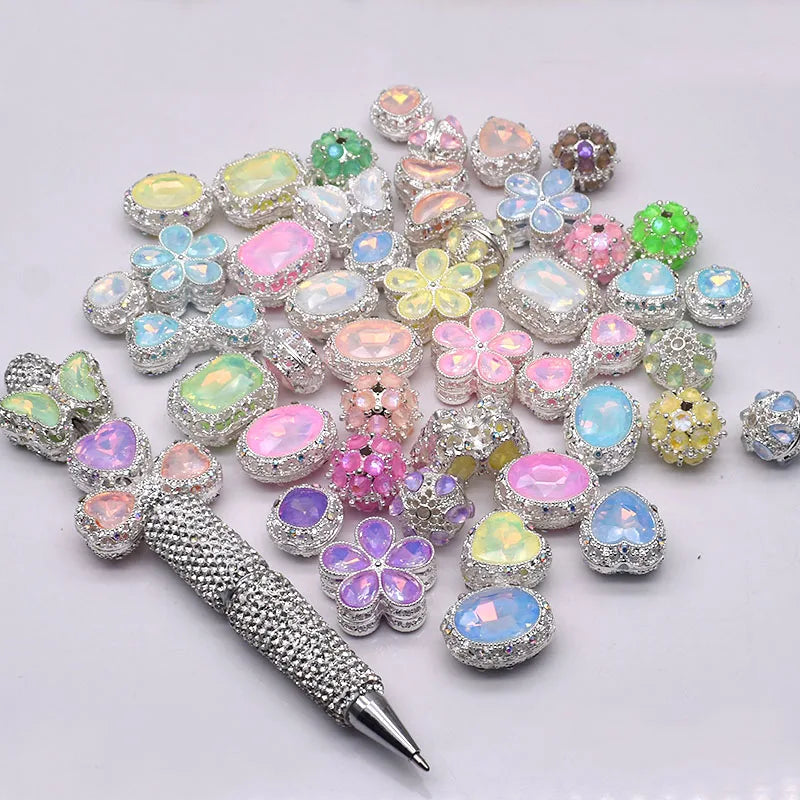 10pcs /bag Handmade Metal Alloy Heart Butterfly Bow tie Clover Beads for Jewelry Making DIY Phone Chain Bead Pen Accessories