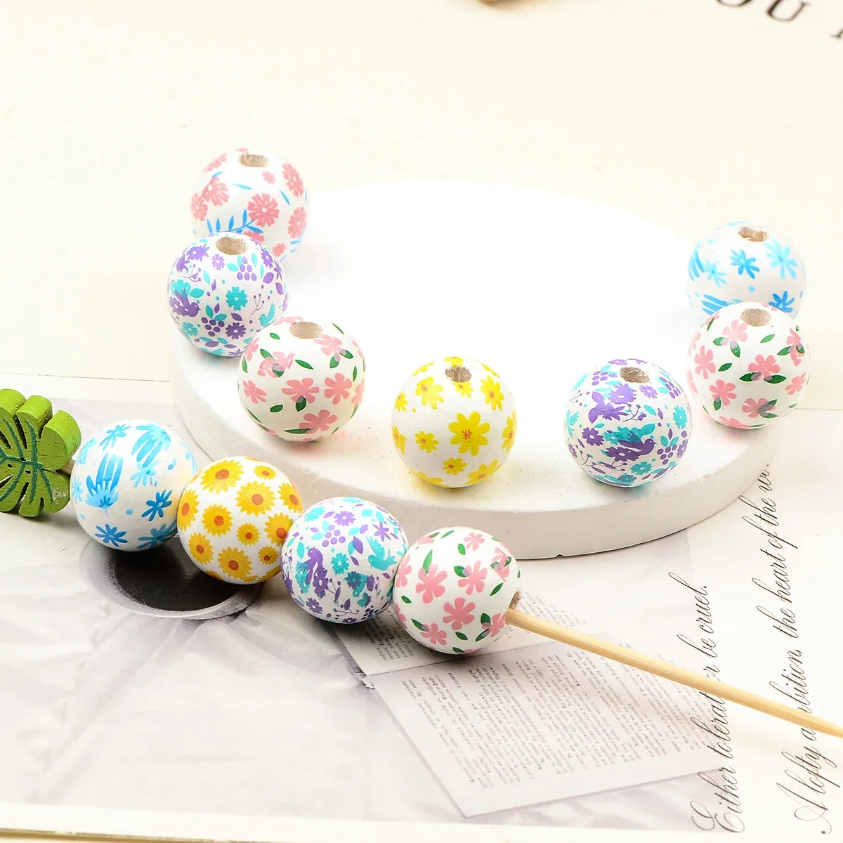 15pcs Beautiful wooden bead with various flower pattern Charm Large Hole Bead for Gift DIY Necklace Bracelet Jewelry Accessories