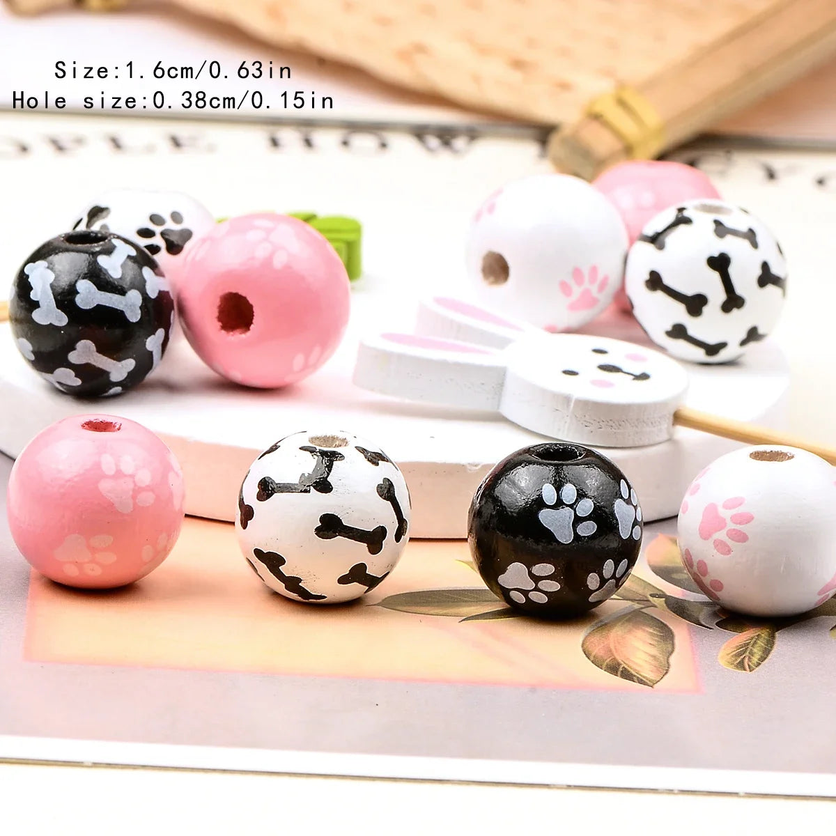 15pcs Dog footprint and bone Printed pattern wood bead Charm Large Hole Bead for Gift DIY Necklace Bracelet Jewelry Accessories