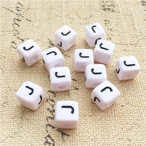 100PCS 10*10MM Square Acrylic Letter Beads Single Alphabet A ABC Mix Printing White English Character Bracelet Jewelry Beads