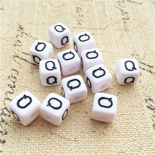 100PCS 10*10MM Square Acrylic Letter Beads Single Alphabet A ABC Mix Printing White English Character Bracelet Jewelry Beads