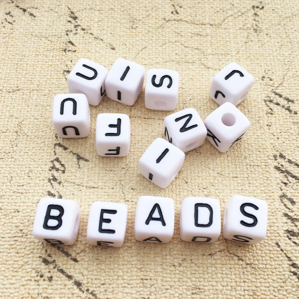 100PCS 10*10MM Square Acrylic Letter Beads Single Alphabet A ABC Mix Printing White English Character Bracelet Jewelry Beads