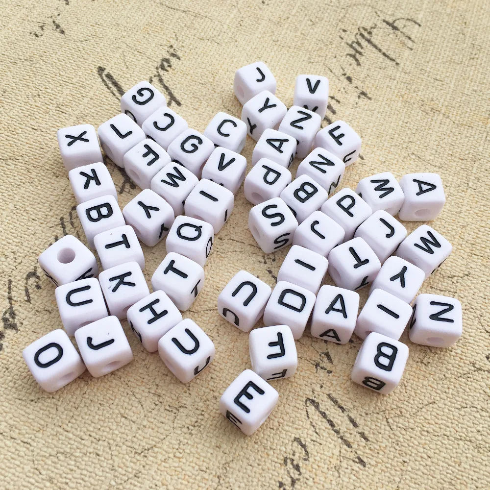 100PCS 10*10MM Square Acrylic Letter Beads Single Alphabet A ABC Mix Printing White English Character Bracelet Jewelry Beads