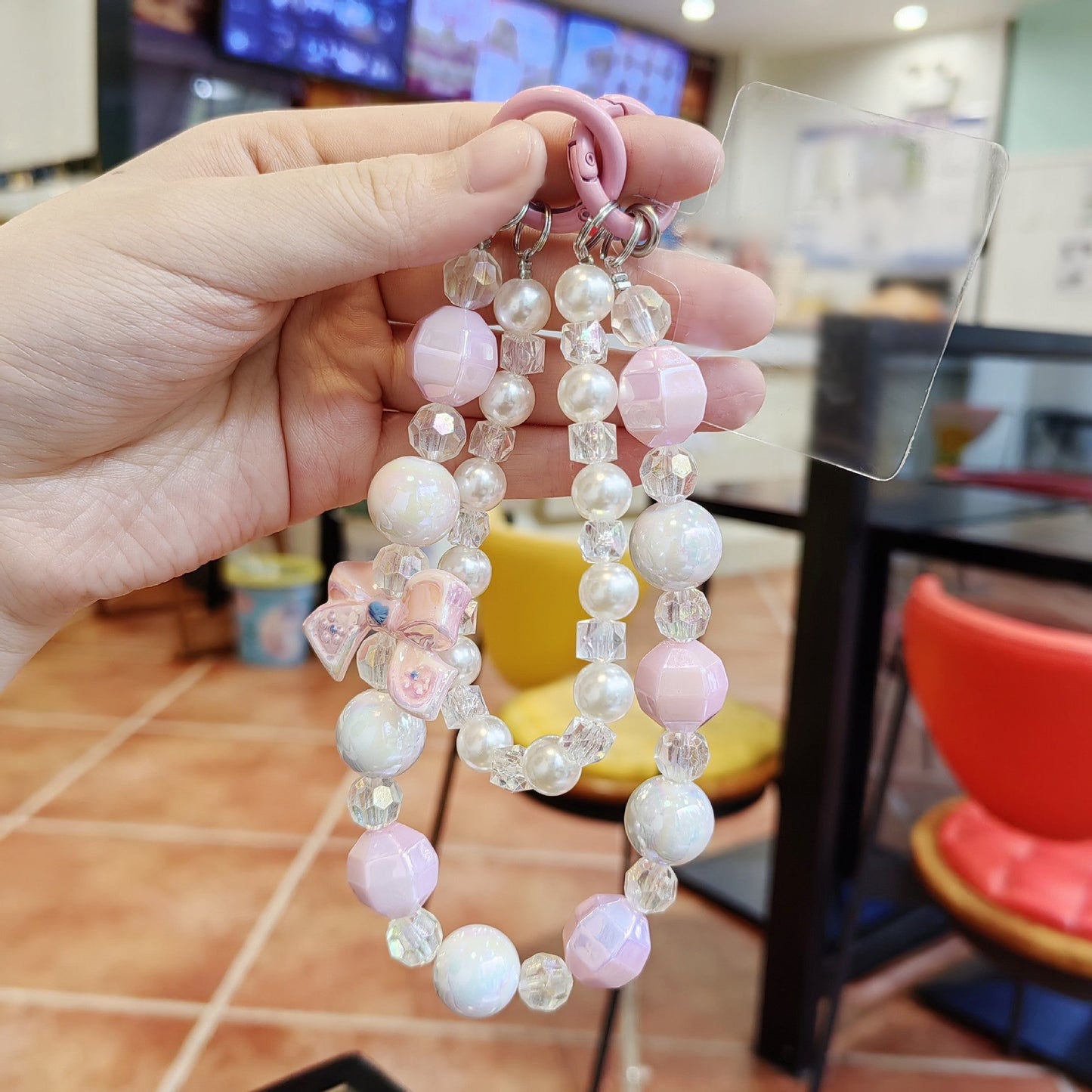 Mobile phone chain anti-lost bracelet mobile phone lanyard portable hanging chain cute mobile phone case chain bow accessories Japan and South Korea