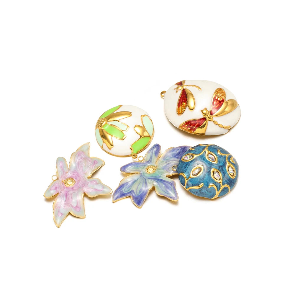Luxurious Stainless Steel 18K Gold Plated Dragonfly Pattern Maple Leaf Oil Drop Zircon Charm Pendant for Jewelry Necklace Making