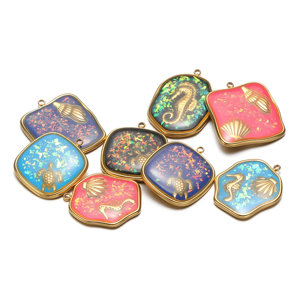 Exquisite Stainless Steel 18k Gold Plated Enamel Sea Turtle Sea Horse Charm Pendant for Jewelry Necklace Making