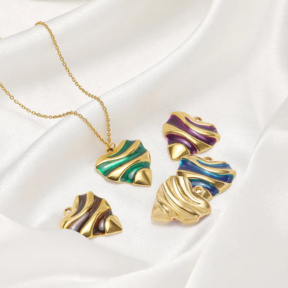 Vintage Exquisite Stainless Steel 18k Gold Plated 26*24mm Enamel Heart Charm Pendant for Diy Jewelry Making Wholesale