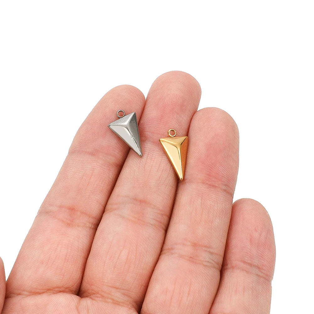 Wholesale Geometric Charm Stainless Steel 18k Real Gold Plated Triangle Charm Pendant for Jewelry Making