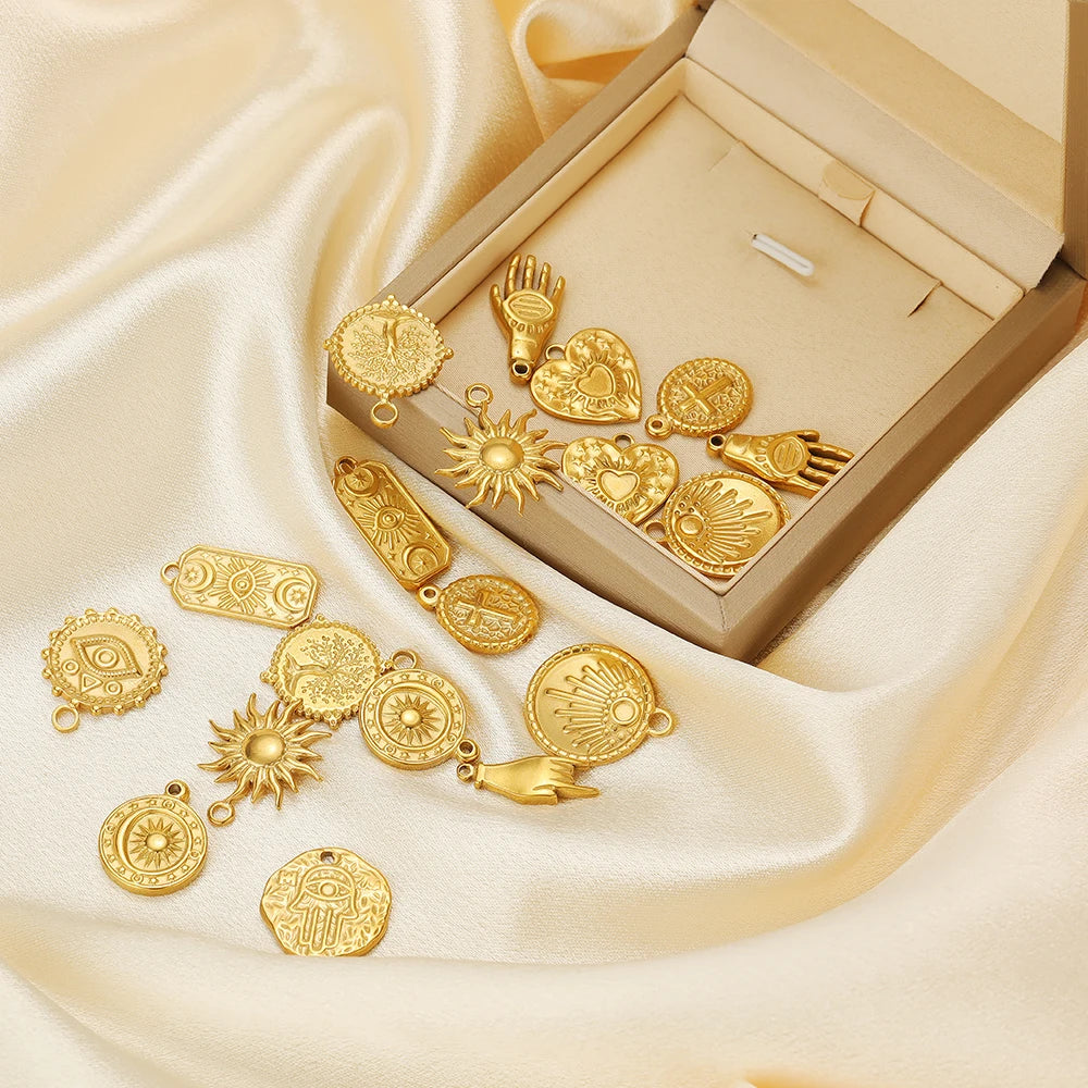 Vintage Fashion Stainless Steel Gold Plated Moon Hand Round Cross Sun  Eye Charm Pendant for Jewelry Necklace Earring Making