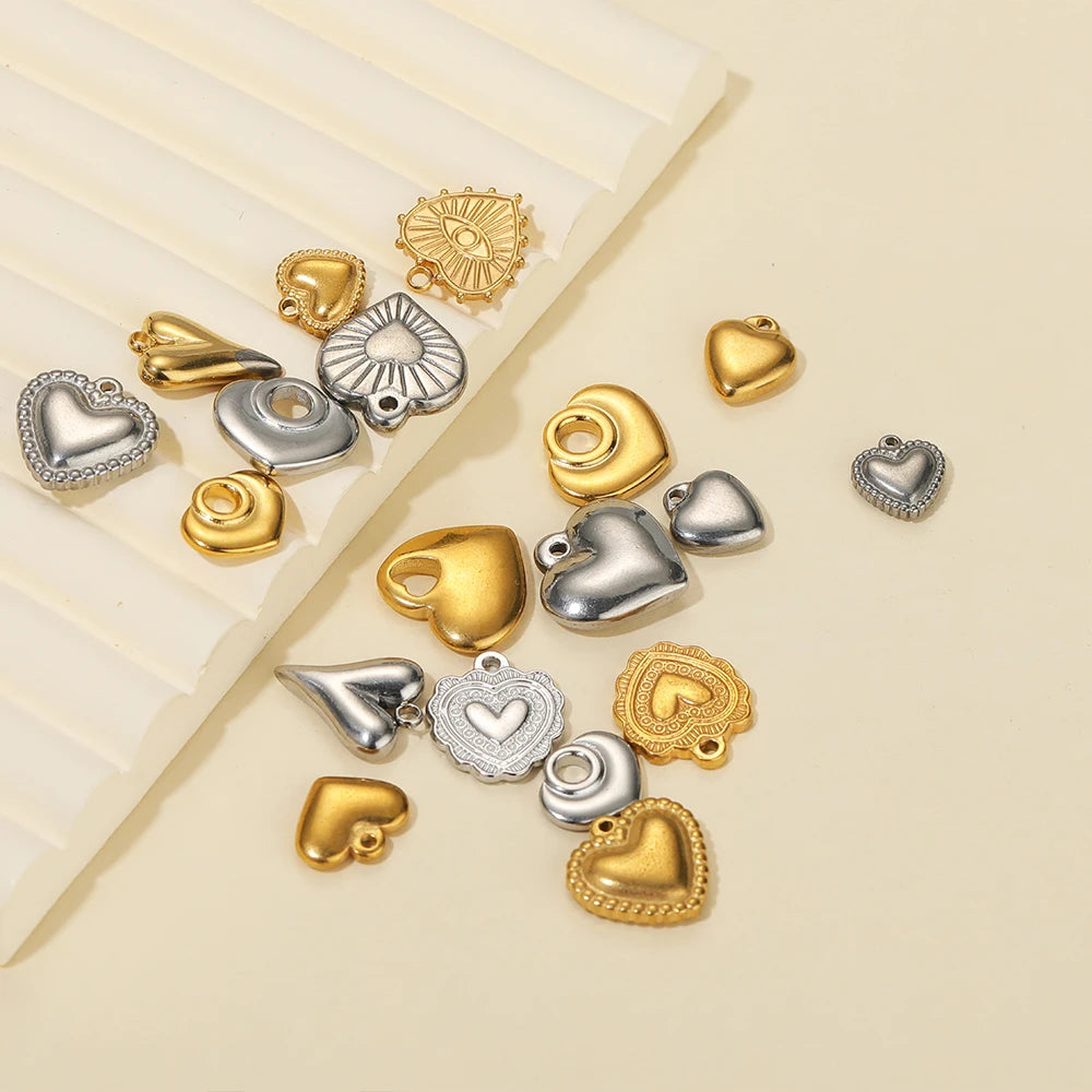 Fashion Stainless Steel 18k Gold Plated Difform Heart Charm Pendant for Diy Jewelry Necklace Earring Making Bulk