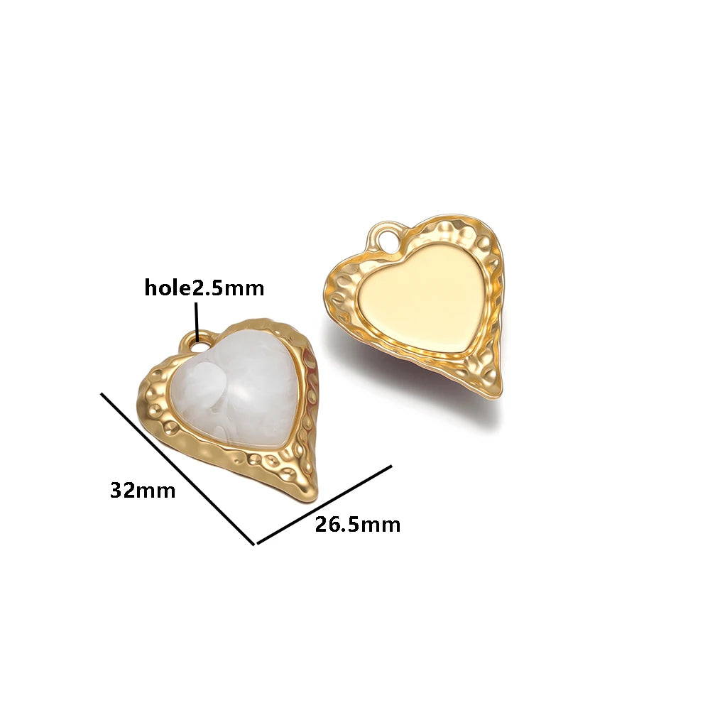 Retro Elegant Stainless Steel18k Gold Plated Inlaid Heart Crystal Stone Charms Pendant for DIY Jewelry Necklace Earring Making