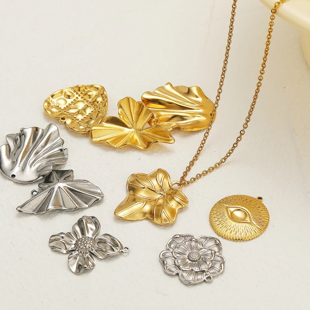 Vintage Stainless Steel18k Gold Plated Heart Flower Leaves Charms Pendant for DIY Jewelry Necklace Earring Making