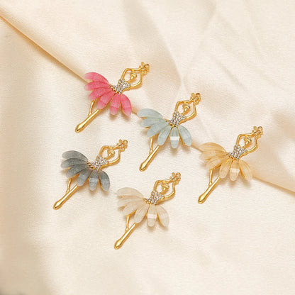 Luxury Stainless Steel 18k Gold Plated Oil Drop Ballerina Zircon Charm Pendant for Jewelry Necklace Making