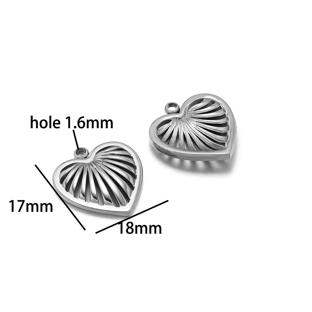 Fashion love Pendant 18k Gold Plated Stainless Steel Heart Shape Charm Pendant for DIY Jewelry Making Accessories