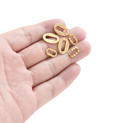 Wholesale Stainless Steel Gold Plated  Embossing Oval Slice Charms Pendants Necklace Connectors for Jewelry Necklace Making