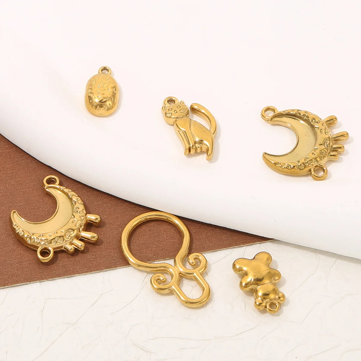 Trendy Stainless Steel 18k Gold Plated Moon Tellurion cat Charms Pendant for DIY Jewelry Necklace Making