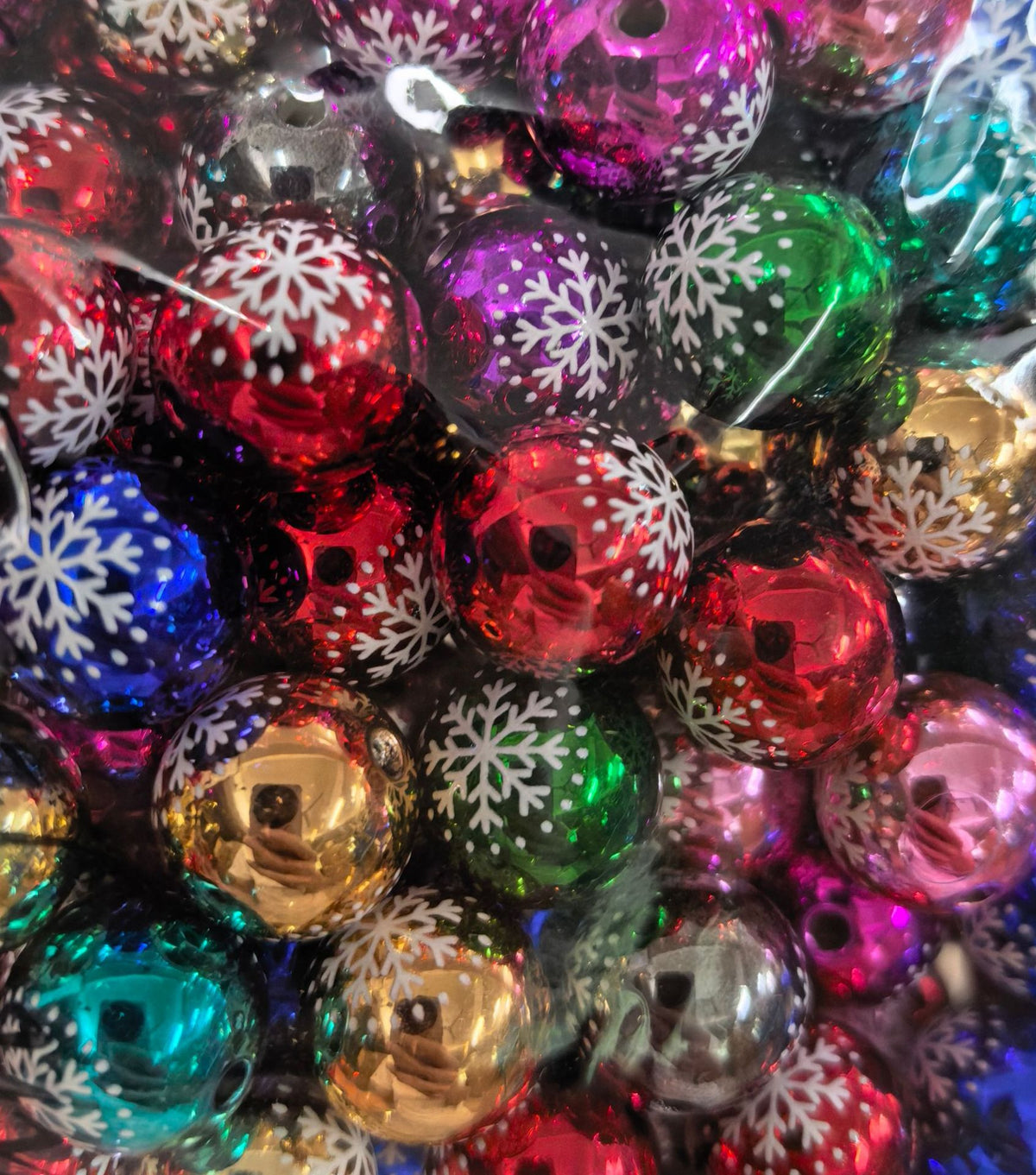 100Pcs 16mm metallic Christmas color snowflake printing round beads DIY handmade beaded loose beads mobile phone chain accessories