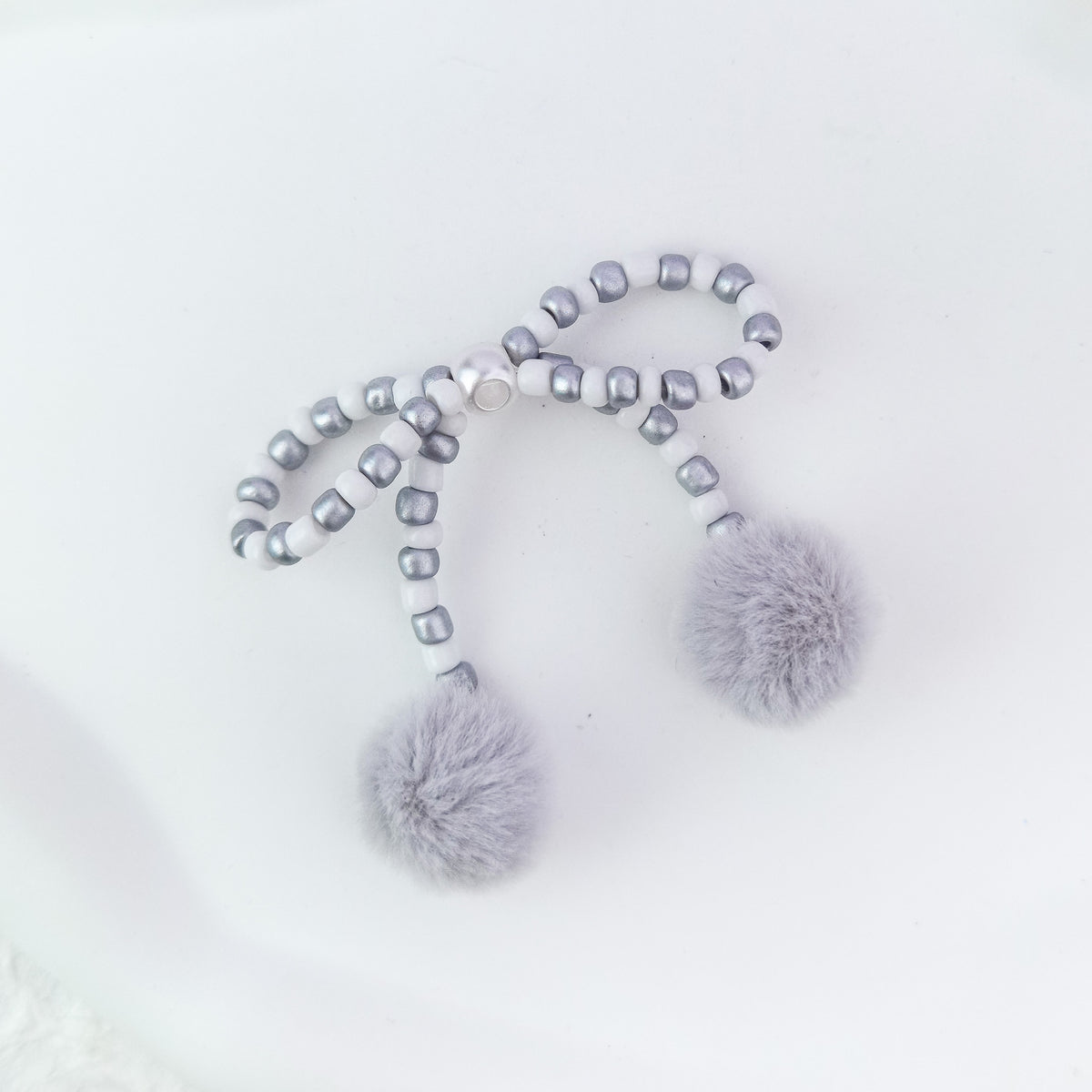 Versatile bow cute pen beaded DIY accessories mobile phone hanging beaded chain millet beads finished bow accessories