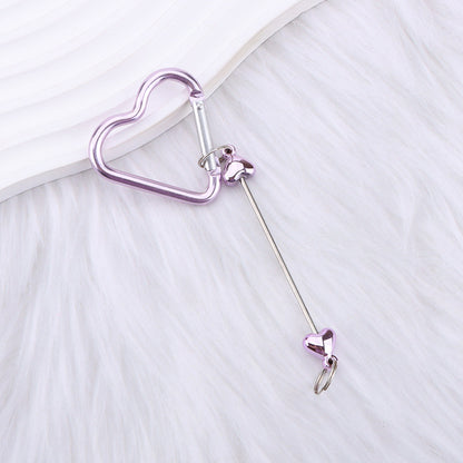 New DIY beaded love pole mountaineering buckle, gourd hook keychain wallet, backpack pendant heart-shaped outdoor use