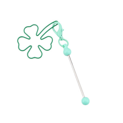 New four-leaf clover keychain, creative DIY beaded four-leaf clover shape keychain, backpack, luggage pendant in stock.