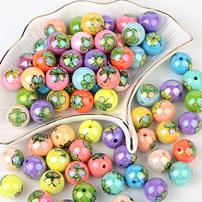 100Pcs 16mm acrylic printing four-leaf clover through-hole round beads DIY Douyin live broadcast mobile phone rope keychain pen accessories