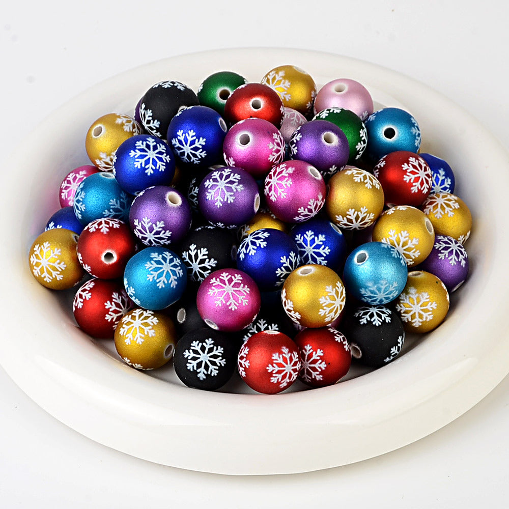 100Pcs matte feel paint Christmas series three-sided printing snowflake straight hole round bead DIY jewelry mobile phone chain bead pen accessories