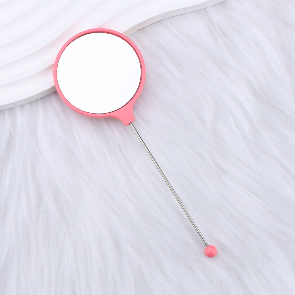 Handheld round makeup mirror high definition student portable makeup ins wind mini handle small mirror spot