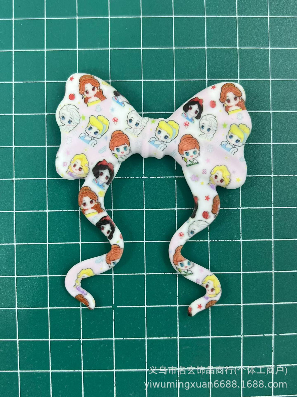 70*59mm双面印花飘带蝴蝶结燕尾蝴蝶结竖孔diy咕笔串珠笔包挂配件