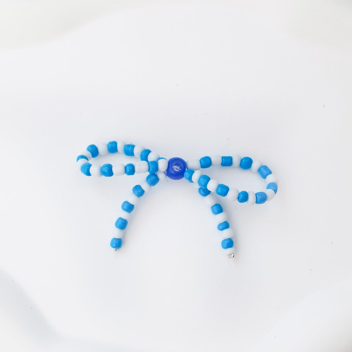 Versatile bow cute pen beaded DIY accessories mobile phone hanging beaded chain millet beads finished bow accessories