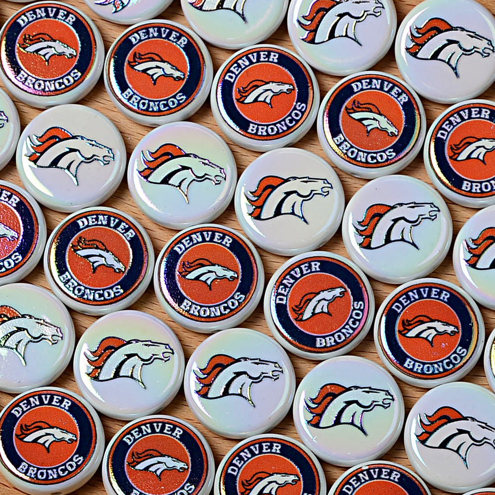 100Pcs 24mm NFL Football Team Acrylic Double Sided Printed Through Hole Beads DIY Bracelet Round Cake Beads