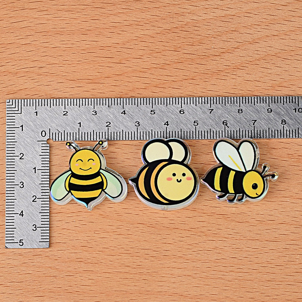 100Pcs cartoon bee acrylic piece beads cute insect DIY jewelry accessories keychain pendant material wholesale