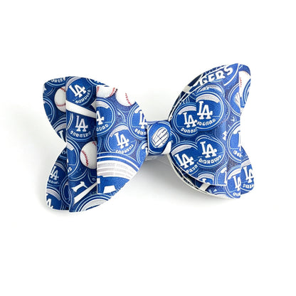 Cross-border fashion football team bow creative fashion PU beaded new DIY acrylic sugar loose beads